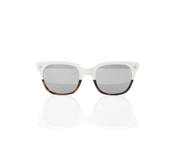 The Standard - Regata White