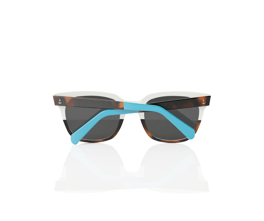 The Standard - Regata White